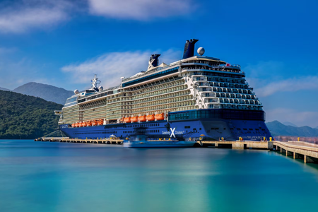 Cruise Ship